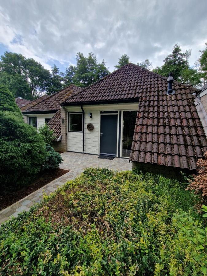 Ervaar Vredige Rust In Deze Charmante Knusse Bungalow Posterholt Eksteriør bilde